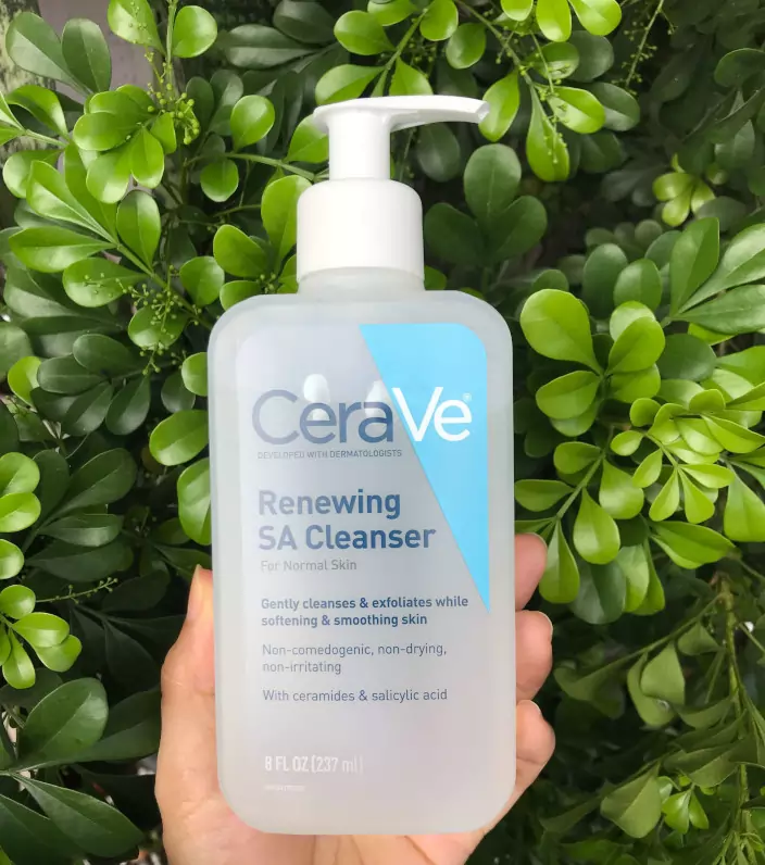 CeraVe Renewing SA Cleanser vs. Smoothing