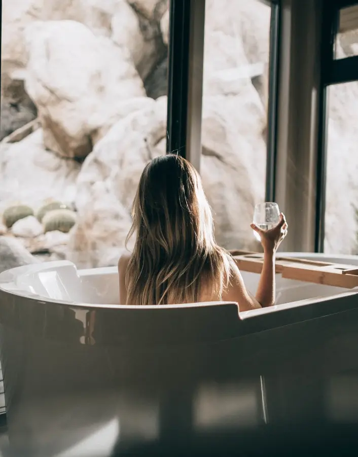 Best French Shampoo (Our Top 11 Picks)