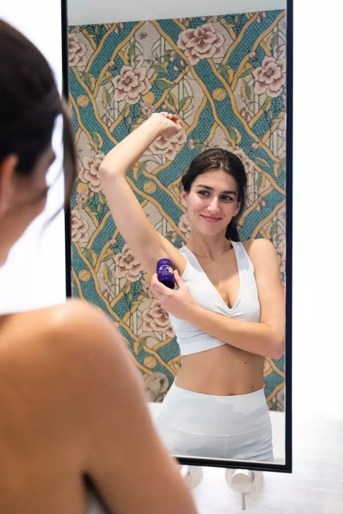 Best French Deodorant (Our Top 10 Picks)